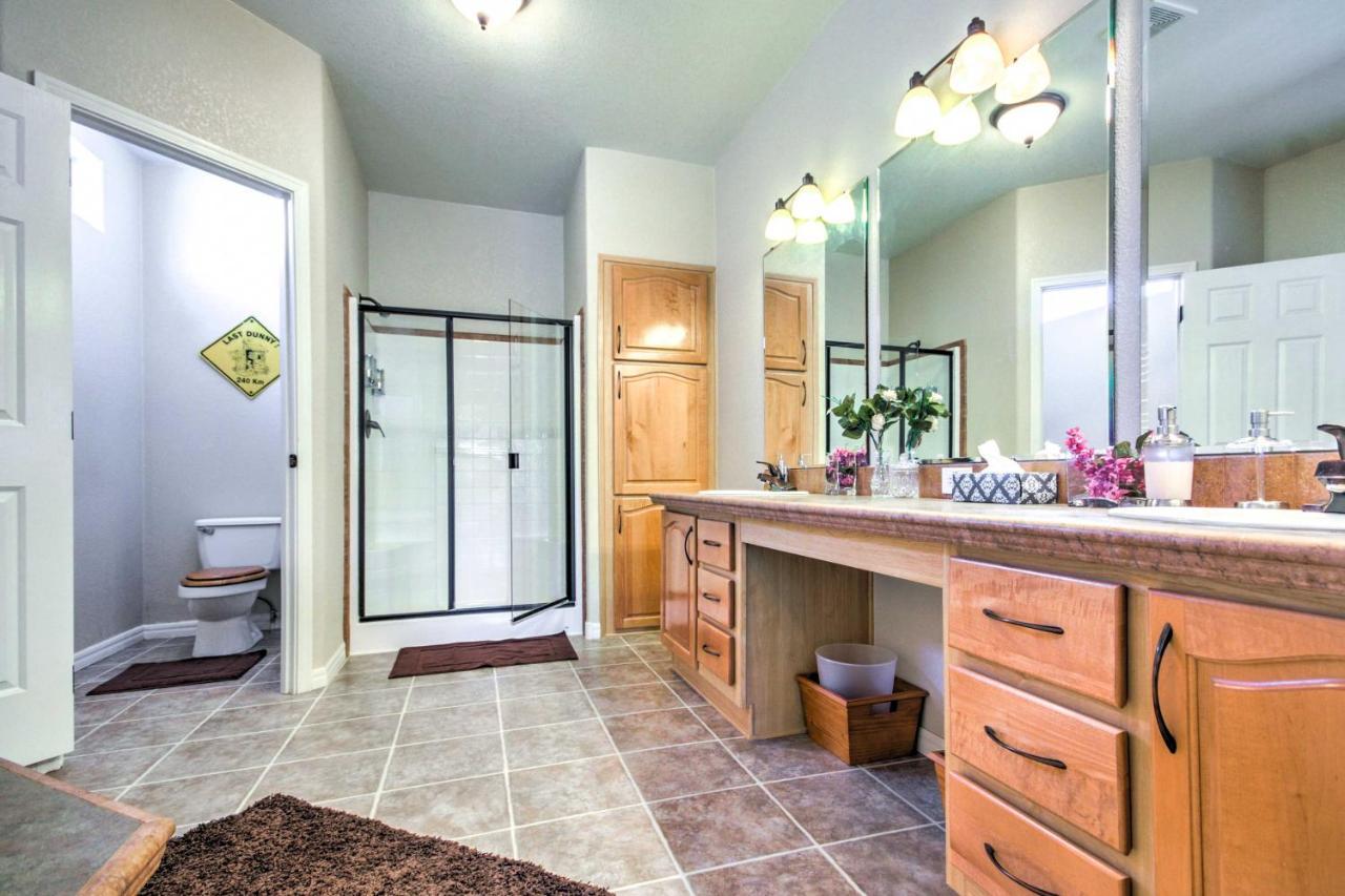 Beautiful Kanab Home With Yard - Walk To Restaurants Luaran gambar