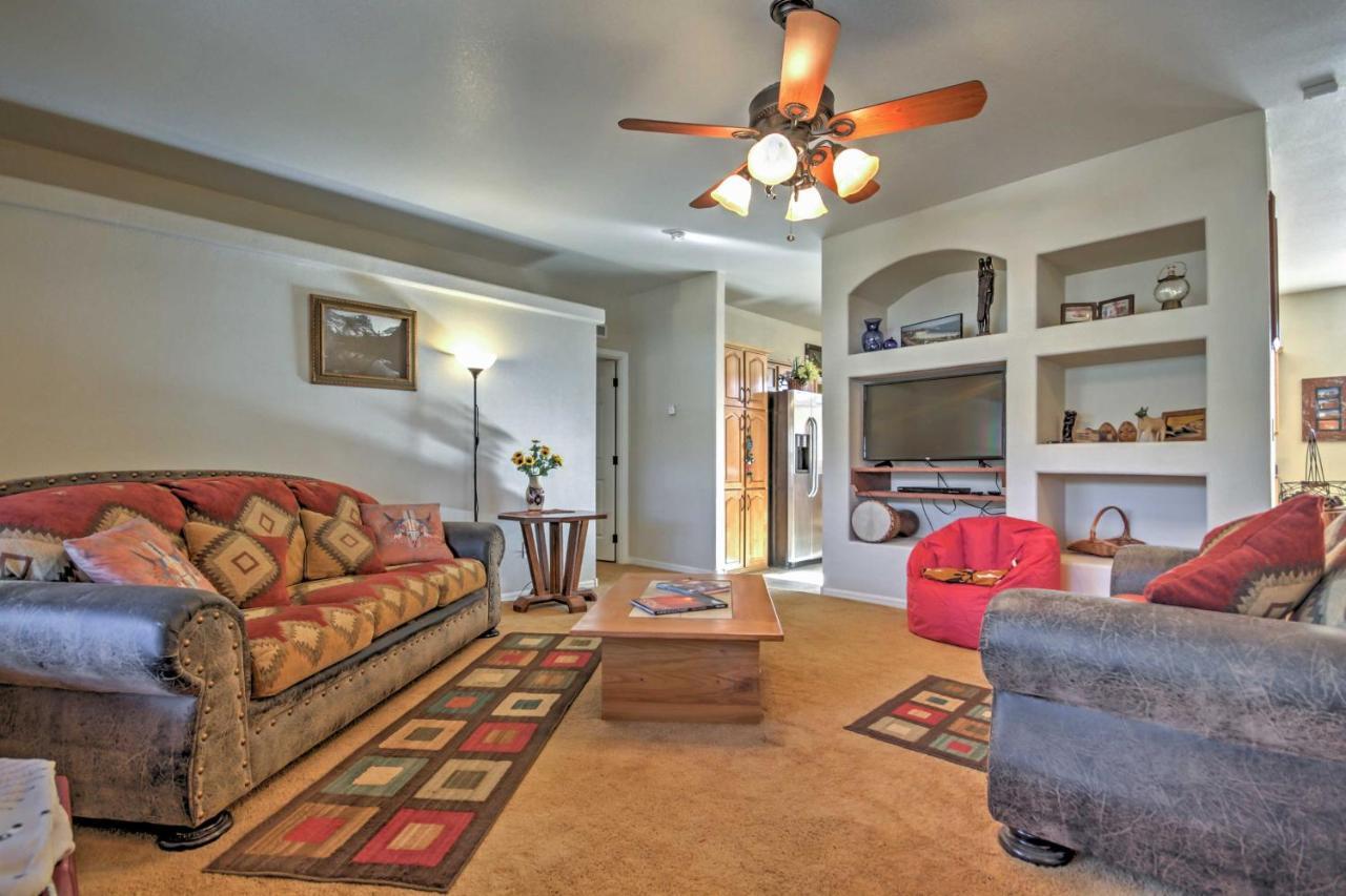 Beautiful Kanab Home With Yard - Walk To Restaurants Luaran gambar